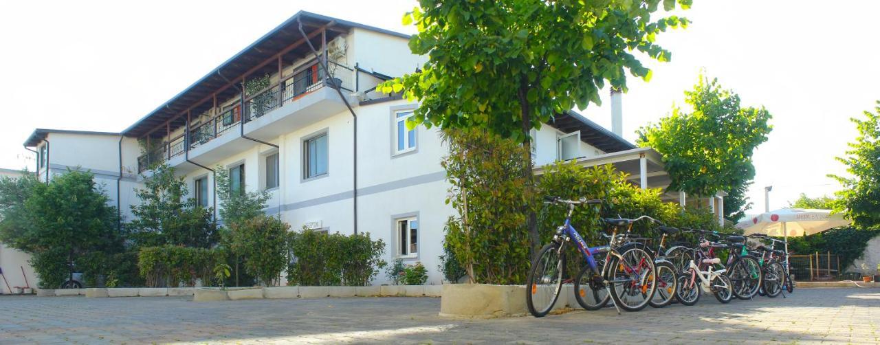 Hotel Bicaj Shkodra Exterior foto
